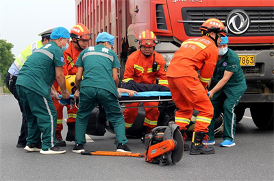 武邑沛县道路救援